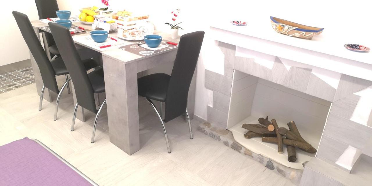 A Casa Di Fede Apartment โดลเชอักกวา ภายนอก รูปภาพ